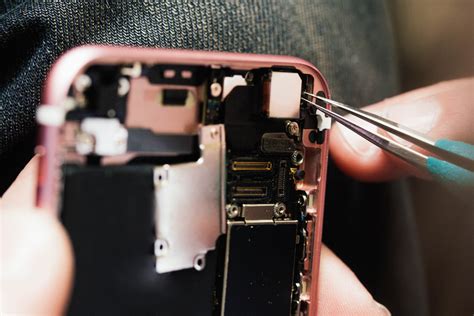 Apple Now Allows Independent Repair Shops To Fix Iphones Beebom