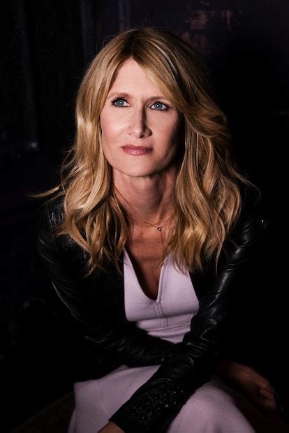 Laura Dern On Skincare Renatas Botox And That Gucci Fanny Pack
