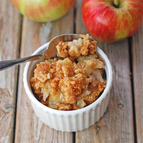 Classic Apple Crisp Recipe Pinch Of Yum