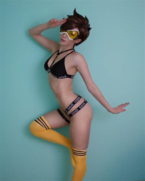 tracer overwatch cosplay by bindi smalls r pics