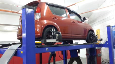 + monitor your car tyre pressure. Lakukan 'Alignment & Balancing' Di Pusat Servis, Dan 6 ...
