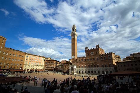 12 Unique Things To Do In Siena Italy