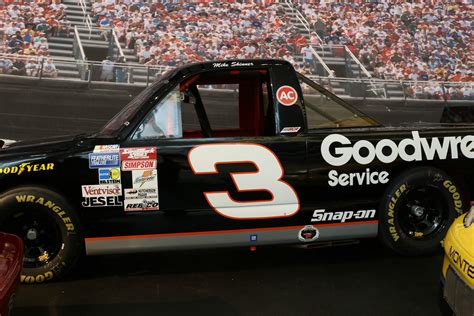 Amt model car kit, amt model, plastic model trucks, scale model car kits, trucks model kits, 1/25 scale model truck kits. No. 3 Goodwrench Chevrolet from Mike Skinner's 1995 ...