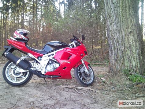 2009 hyosung aquila gv650 from united states of america. Hyosung Comet GT 650 R uživatele czmax - | Motorkáři.cz