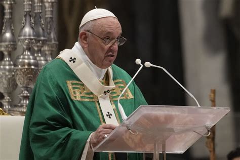 El Papa Francisco Pide Que No Se Juzgue A Los Pobres Los Angeles Times