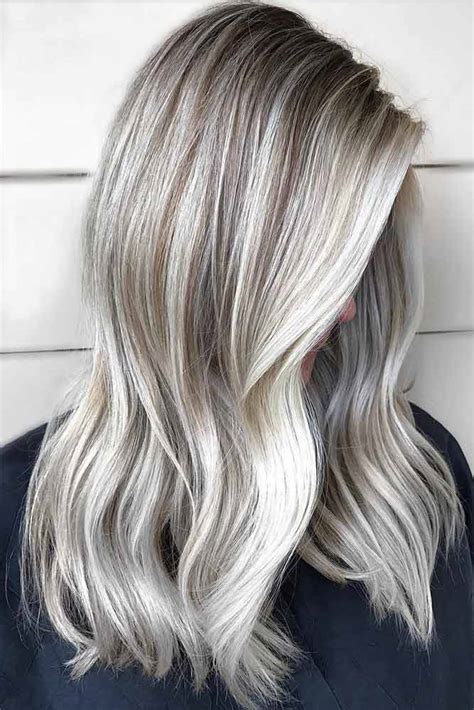Classic blond shades such as platinum and honey have been joined by tons of trending shades like champagne blush and nordic white, giving every skin tone and hair color an opportunity to lighten up. 100 Platinum Blonde Hair Shades And Highlights For 2020 ...