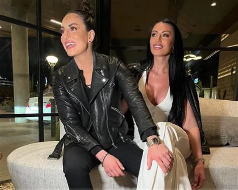 Popular Wwe Star Daria Berenato Marries Fitness Model Toni Cassano Connected To India News I