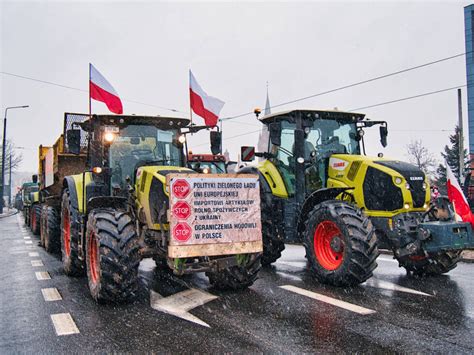 Protest rolników Obwodnica Bydgoszczy została zablokowana