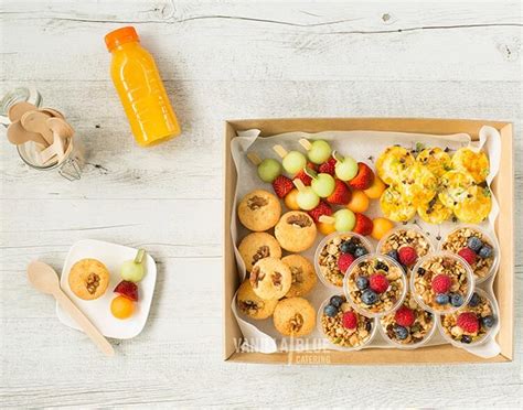 10 Food Ideas For Corporate Breakfast Meetings Vanilla Blue