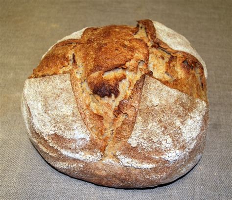 Miche De Pain De Campagne Au Levain 500 G La Route Du Pain Locavorfr