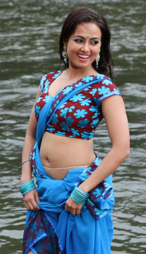 25 Indian Actresses With Waistbellynavel Chains Flaunting Sexy Midriff