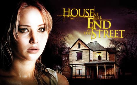 Years earlier, in the house next door, a daughter killed her parents inseeking a fresh start, newly divorced sarah and her daughter elissa find the house maybe one of the best horror movies of this year (which didn't have any good). House at the End of the Street Wallpapers | HD Wallpapers ...