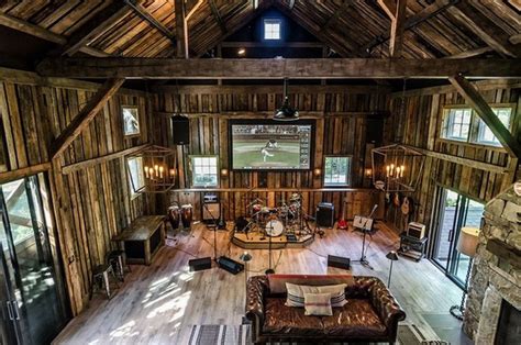 This Converted Barn Might Be The Coolest Man Cave We Have Ever Seen 11