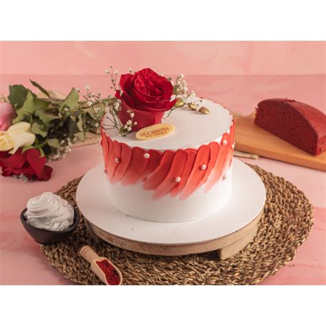 Love Struck Red Velvet Cake With Egg