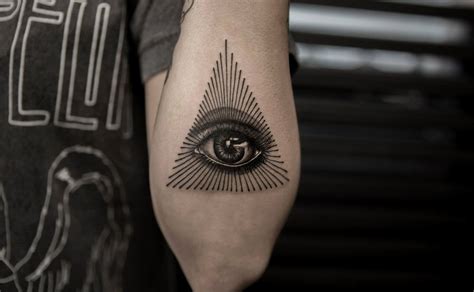 Tattoos Of The Mighty Eye Of Providence Third Eye Tattoos All