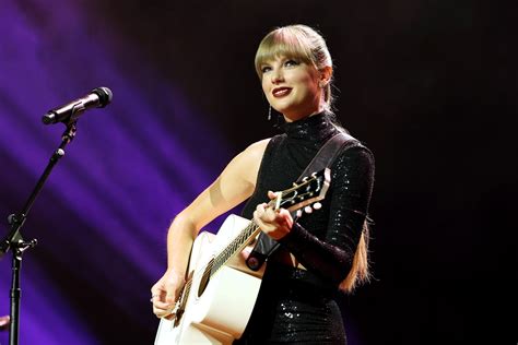 Taylor Swift Announces Eras Stadium Tour See The Dates