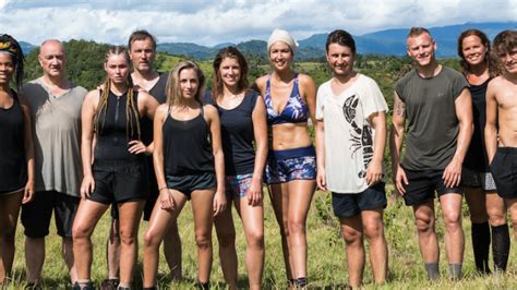 The team with the last man standing wins the board game. Eerste opdracht Expeditie Robinson bekend | RTL Nieuws