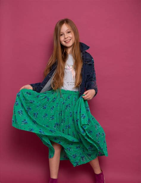 Gracie W Dk Models And Casting