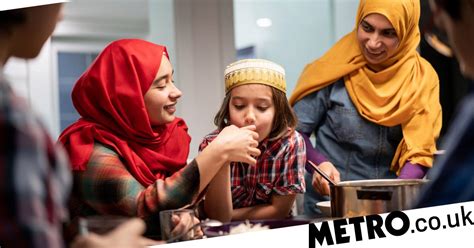 why do muslims fast for ramadan and what does it represent metro news