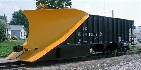 3 Powerful Snow Plow Trains All You Need To Know