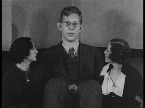 How tall was robert e. 14 best images about Robert P. Wadlow on Pinterest | July ...