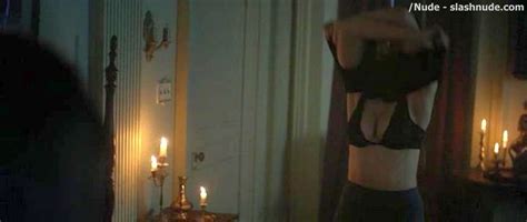 Sarah Power Topless In The Hexecutioners Photo Nude