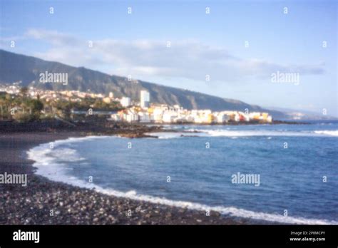 New, Age-defying, digital age, lensless, stand-out, high resolution