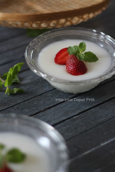 Selain mudah, es jelly kelapa ini bisa kalian jadikan untuk menu jualan takjil loh. PUDING KELAPA Nona ... - FHA Selemak Santan
