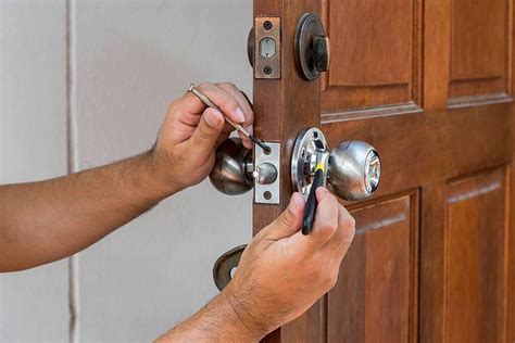 The Keys To Hiring A Good Locksmith Washington Consumers Checkbook
