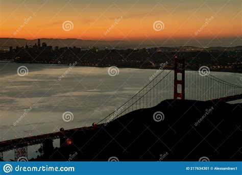 Golden Gate Sunrise From Slacker Hill Stock Image Image Of Modern
