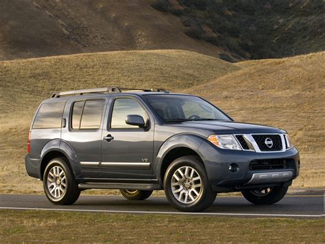 All specification about nissan pathfinder 2010 models. 2010 Nissan Pathfinder - Price, Photos, Reviews & Features