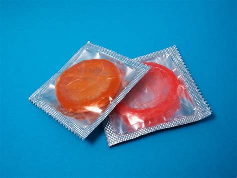 10 Steps To Using A Condom Properly