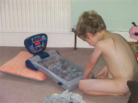 Boys Playing Naked Porn Archive