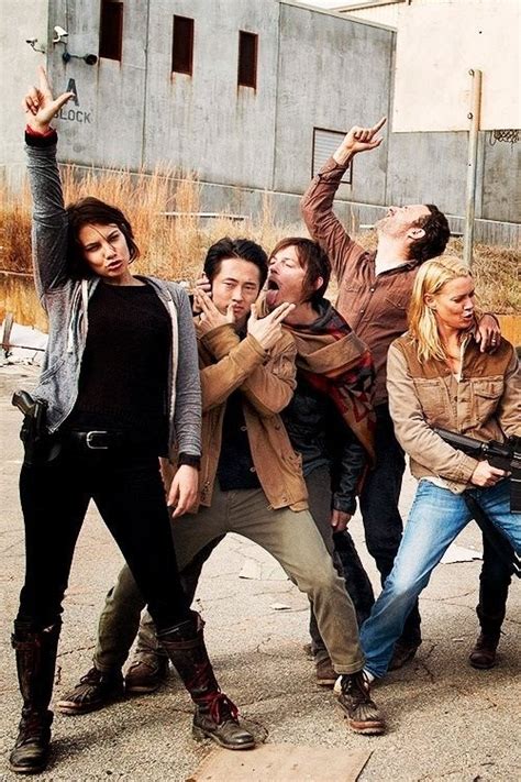 The Walking Dead Cast Behind The Scenes Rfunny