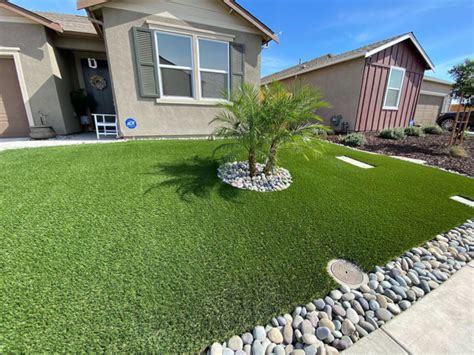 How Can I Have An Eco Friendly Lawn Ecomow Lawn And Landscape Solutions