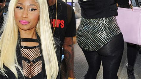 Nicki Minaj Flashes Her Boobs And Her Butt In Studded Pants For A New