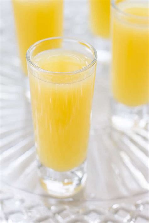 Non Alcoholic Mimosa Made With 7up Recipe For Perfection