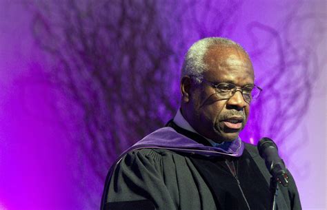 Us Supreme Court Justice Clarence Thomas Speaking At Hillsdale College Graduation