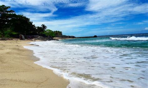 11 Wisata Pantai Di Ambon Yang Paling Hits Maluku Id