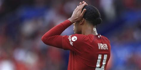 Fc Liverpool Heftige Kritik An Abwehr Star Van Dijk