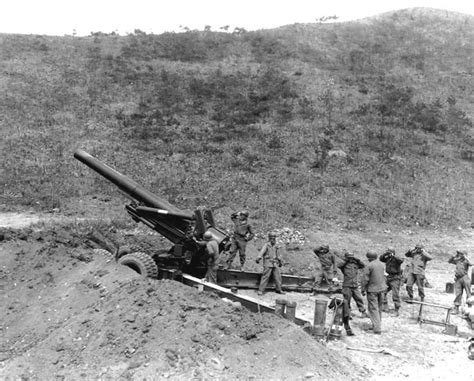 Photo M115 Howitzer And Crew Of Us 17th Field Artillery Battalion