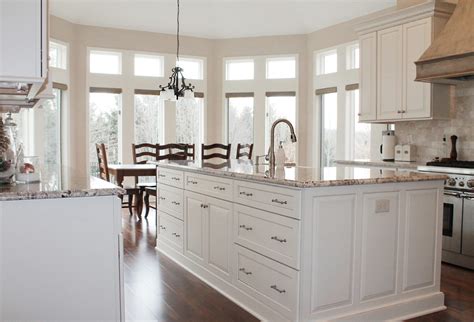 9 head numbing specifics about best treasure coast locksmith stuart fl. Classic Crestwood Cabinets in an East Coast Kitchen - Dura ...