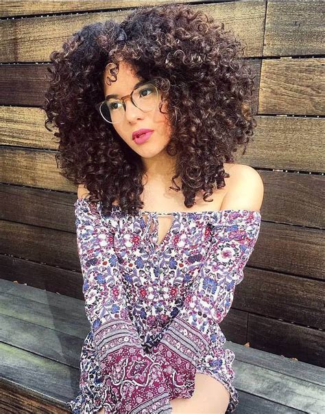 Top 20 Natural Curly Hairstyles To Flaunt Your Curls
