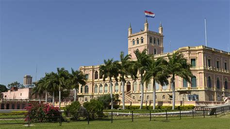 Indians speaking guaran?the most common language in paraguay today, after spanish. Paraguay alertó a Uruguay por la presunta presencia de ...
