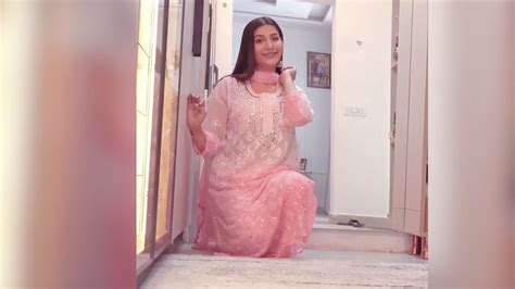 Sapna Chaudhary Is Looking Very Cute In Pink Suit Dance Video Went Viral Sapna Chaudhary