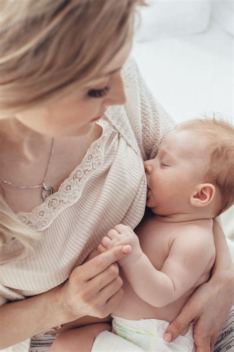 40 Of The Best Breastfeeding Tips The Mom Love Blog