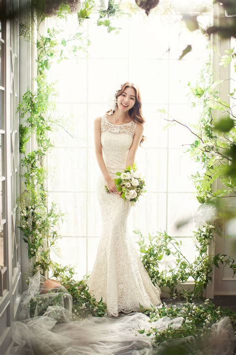 Korea Pre Wedding Photography In Studio And Dosan Park