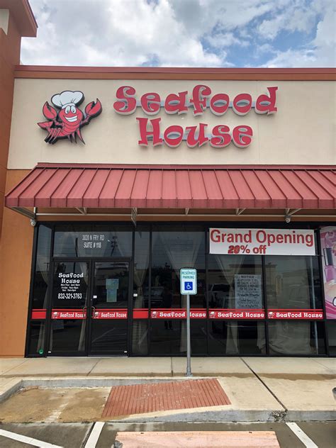Cajun Seafood Restaurant Open At Fry And Clay American Realty Group