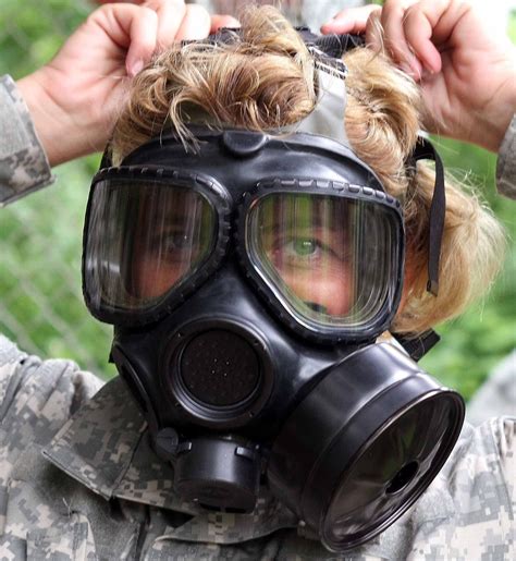 Us M40 Series Field Protective Mask Gas Mask And Respirator Wiki