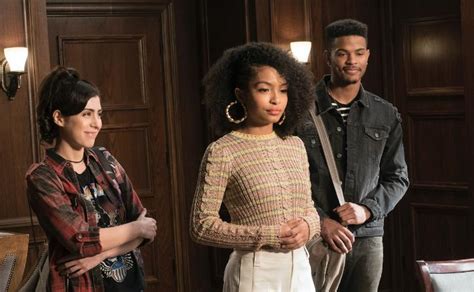 Black Ish Episode 323 Liberal Arts Promotional Photos And Press
